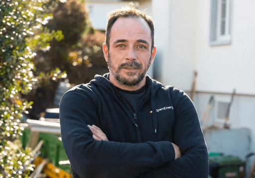 Luis Darte, Solarmonteur bei AlpenEnergie