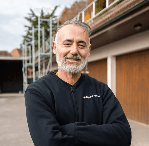 Dincer Odaman, Leiter Logistik bei AlpenEnergie